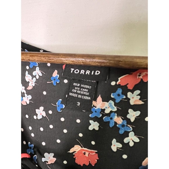 Torrid Women’s Sleeveless Blouse Polka Dot Floral Top Plus Size 3X - Picture 3 of 7